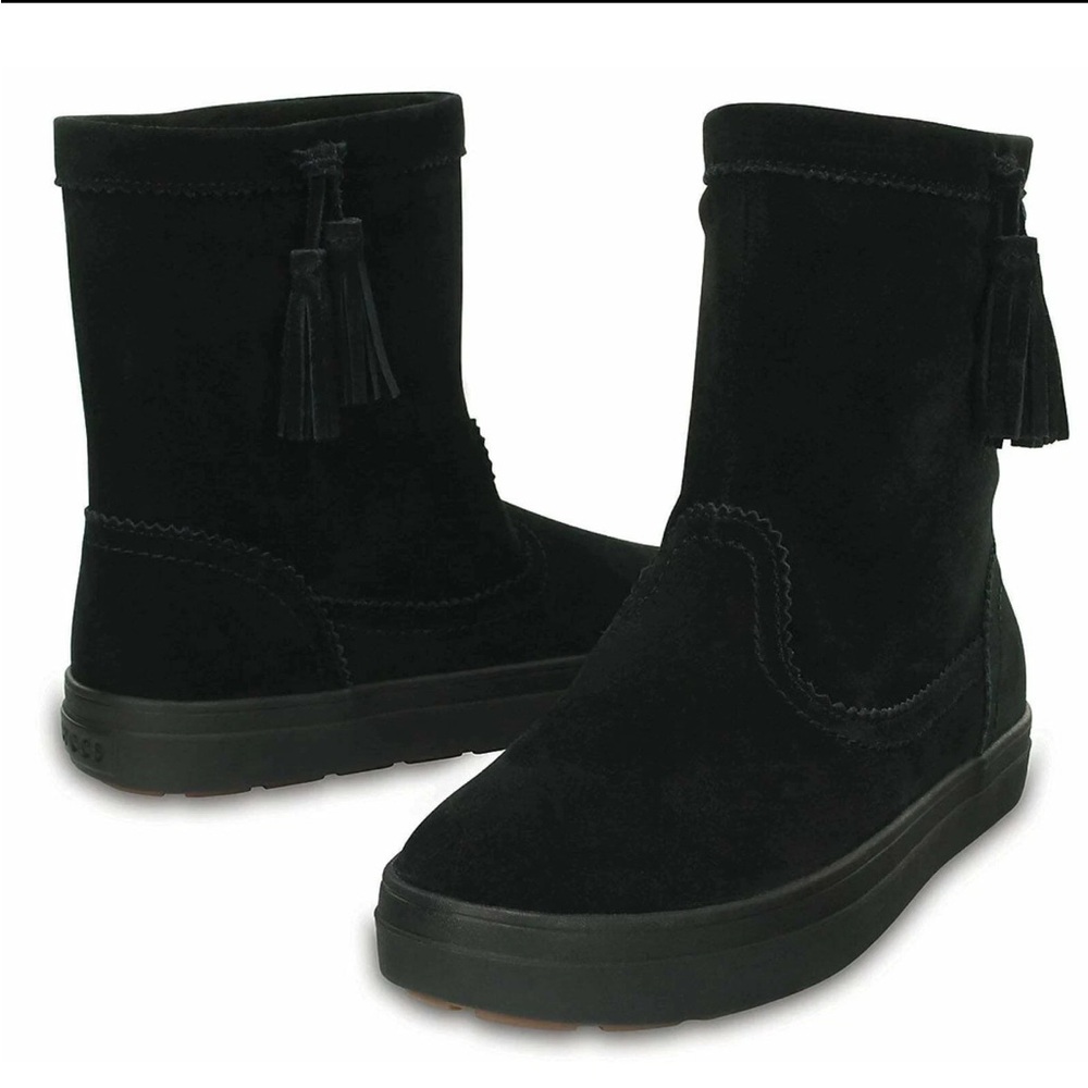 New w/o Tags Crocs 203425 LodgePoint Suede Leather Pull On Boots Sz 7 Black